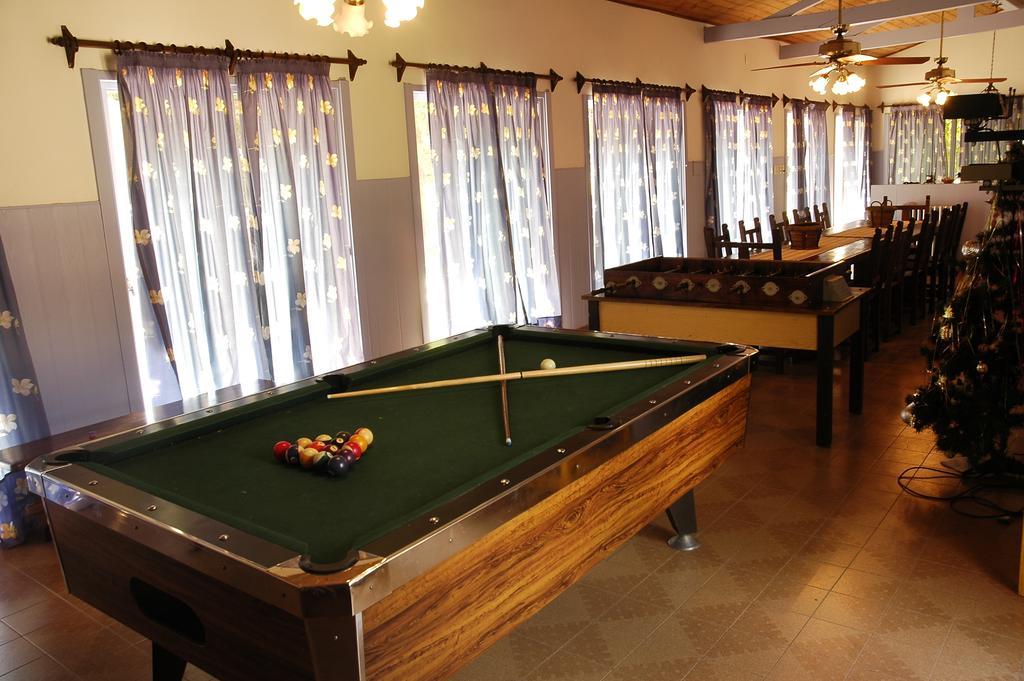 Estancia Loma Pampa Hotel Azul Luaran gambar